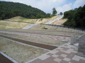 宝塚すみれ墓苑－4区3㎡縦長墓所